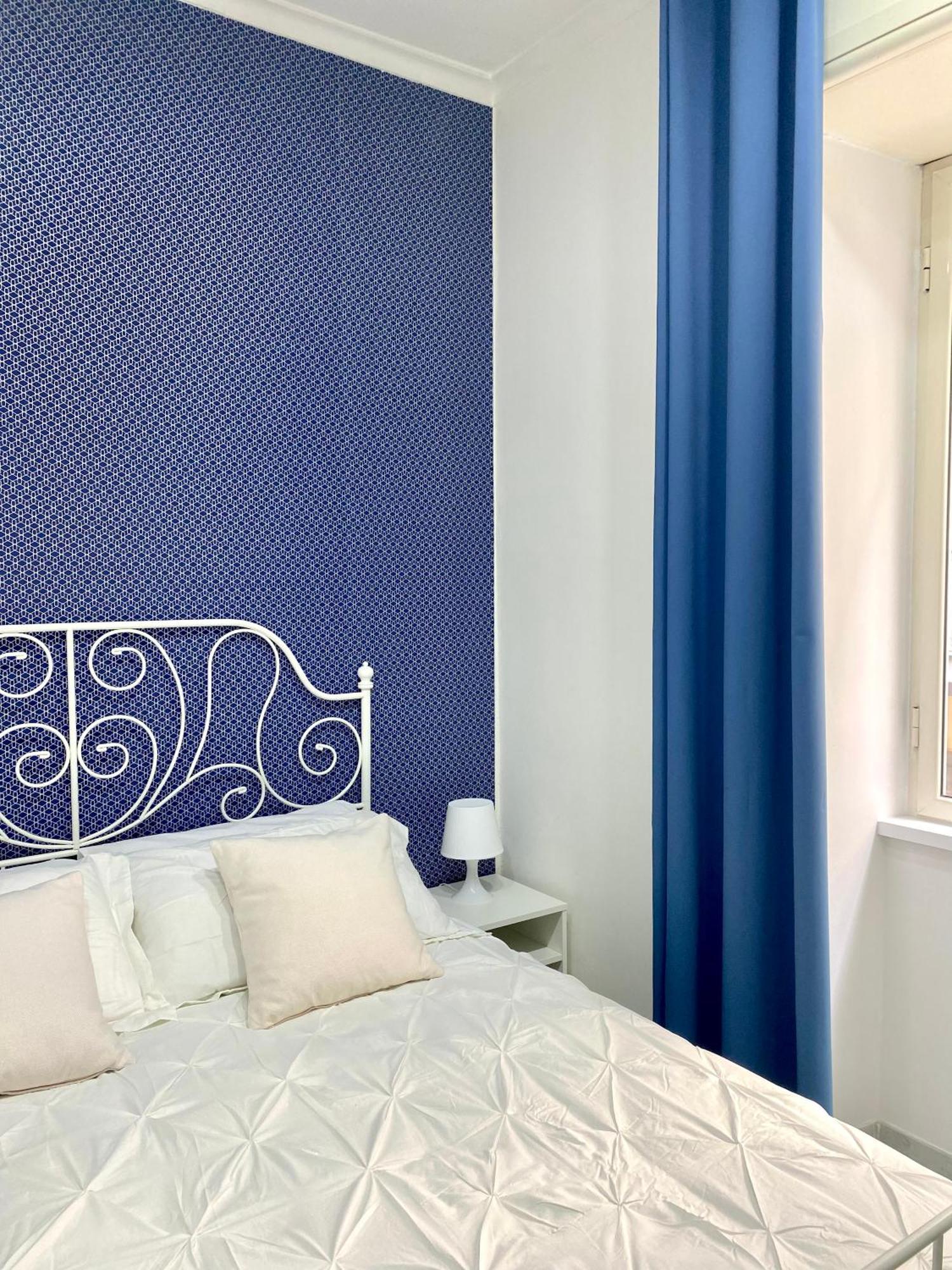 Appartement La Casa Sulla Nuvola Duomo Centro Storico Di Napoli Extérieur photo